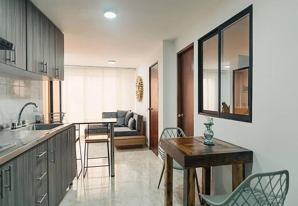 Hermoso Y Comodo Apartamento En El Poblado!!! Medellin